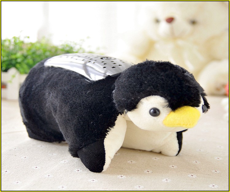 Pillow Pet Blanket Penguin