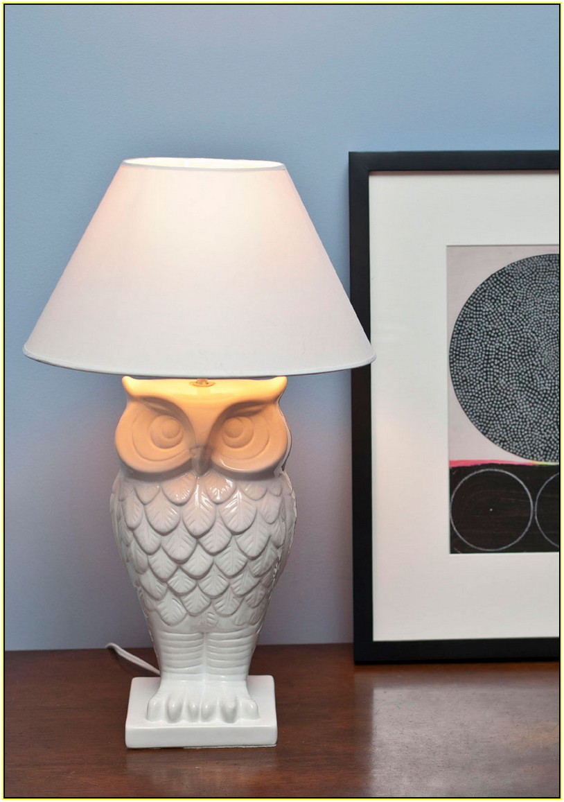 White Owl Lamp