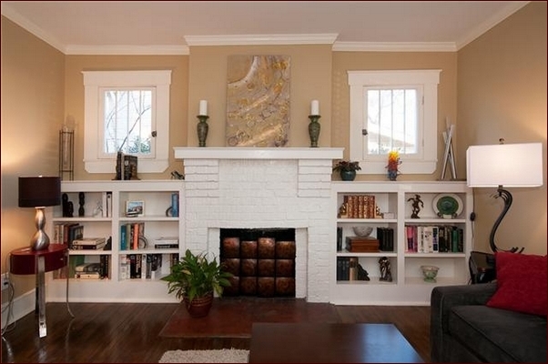 Built In Bookcases Around A Fireplace
