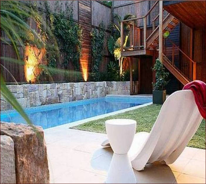 Pool Landscaping Ideas For Small Backyards