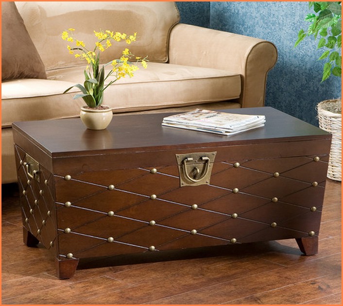 Trunk Coffee Table With Lift Top