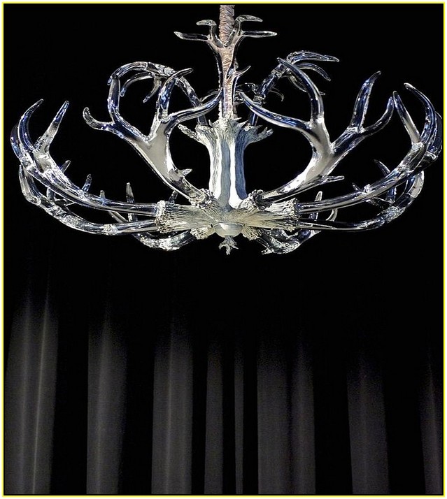 Antler Chandelier With Crystals