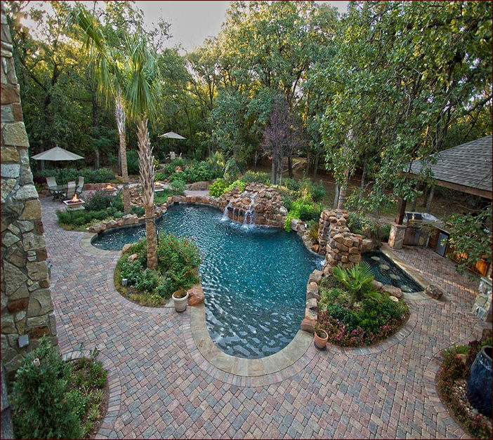 Backyard Landscaping Ideas With Pools