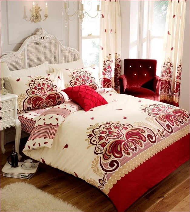 Cream And Red Duvet Covers