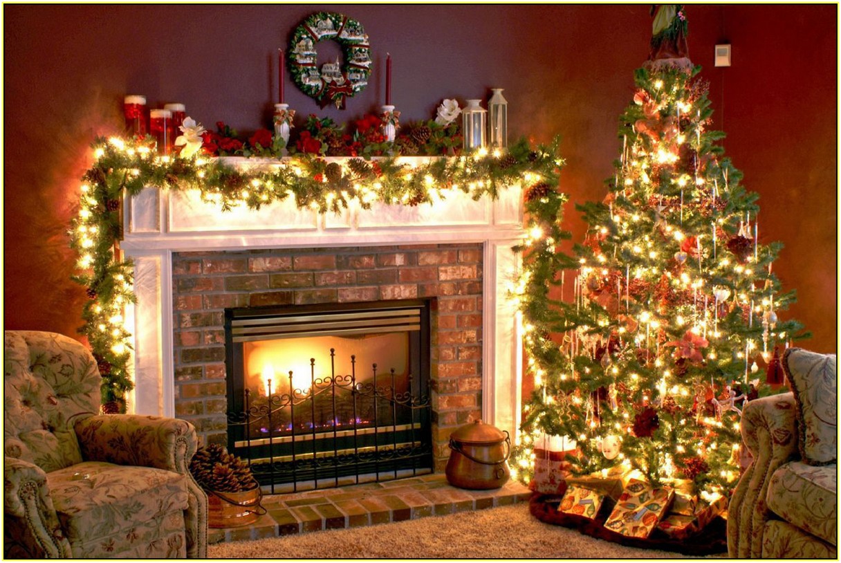 Decorate Mantel For Christmas