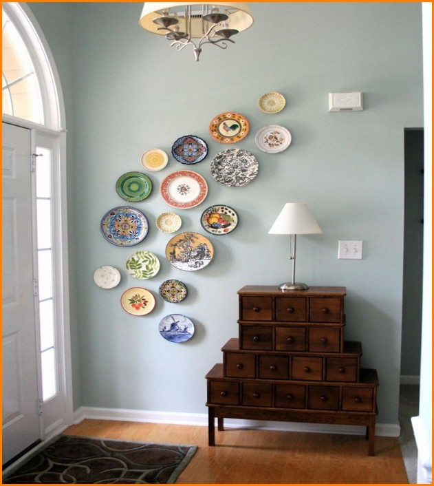 Decorationative Plates For Wall Display