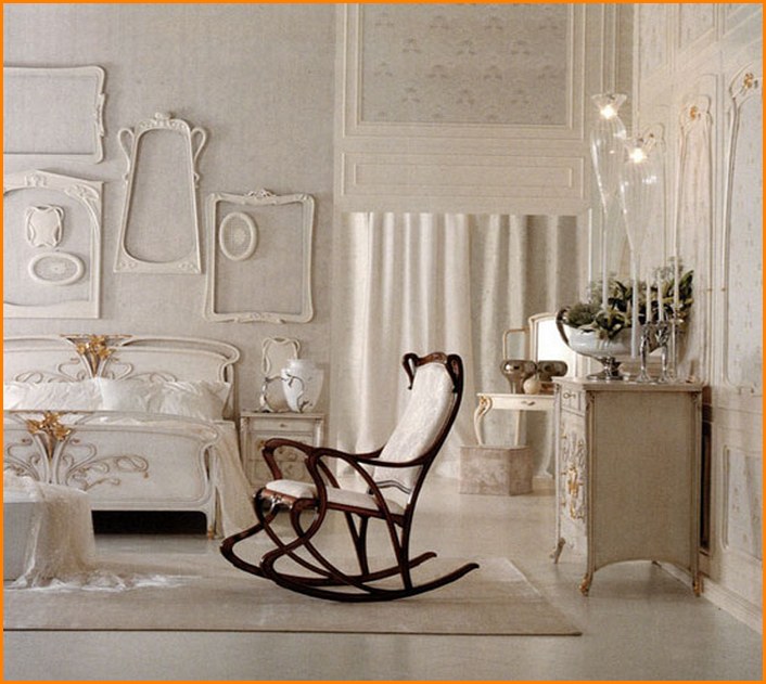 French Wall Decoration Ideas