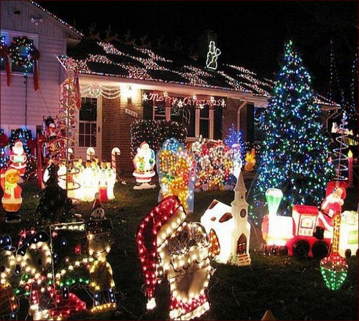 Outdoor Christmas Lights Decorating Ideas Photos