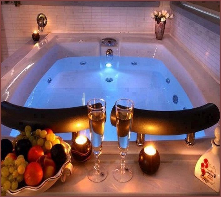 Romantic Bathtub For Two