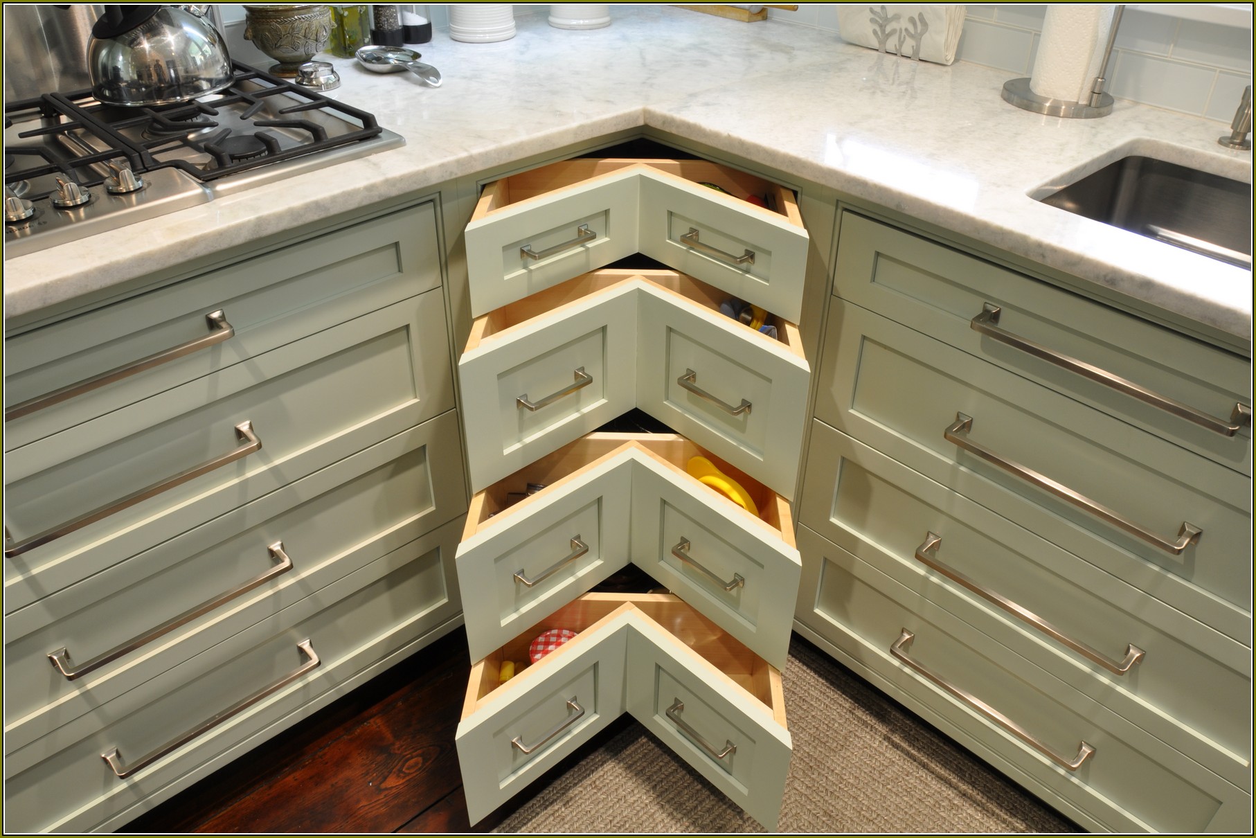 18 Deep Base Cabinets With Drawers