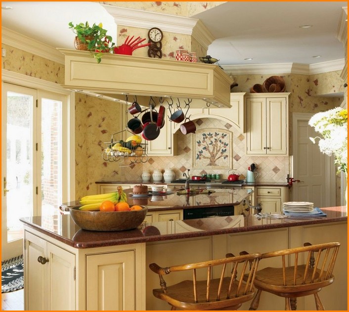 French Country Kitchen Wall Decor Inspiration