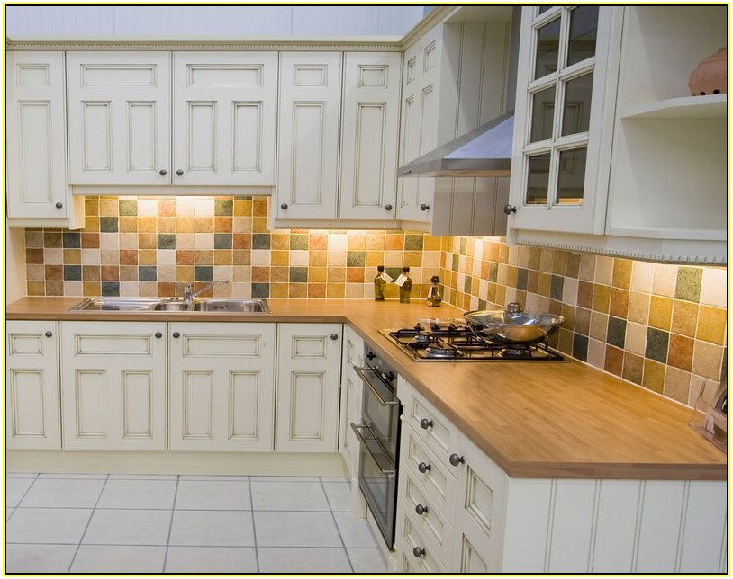 Kitchen Tile Backsplash Ideas White Cabinets