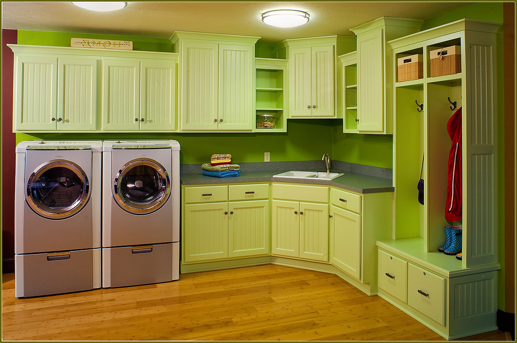 Laundry Room Sink Cabinet Ideas