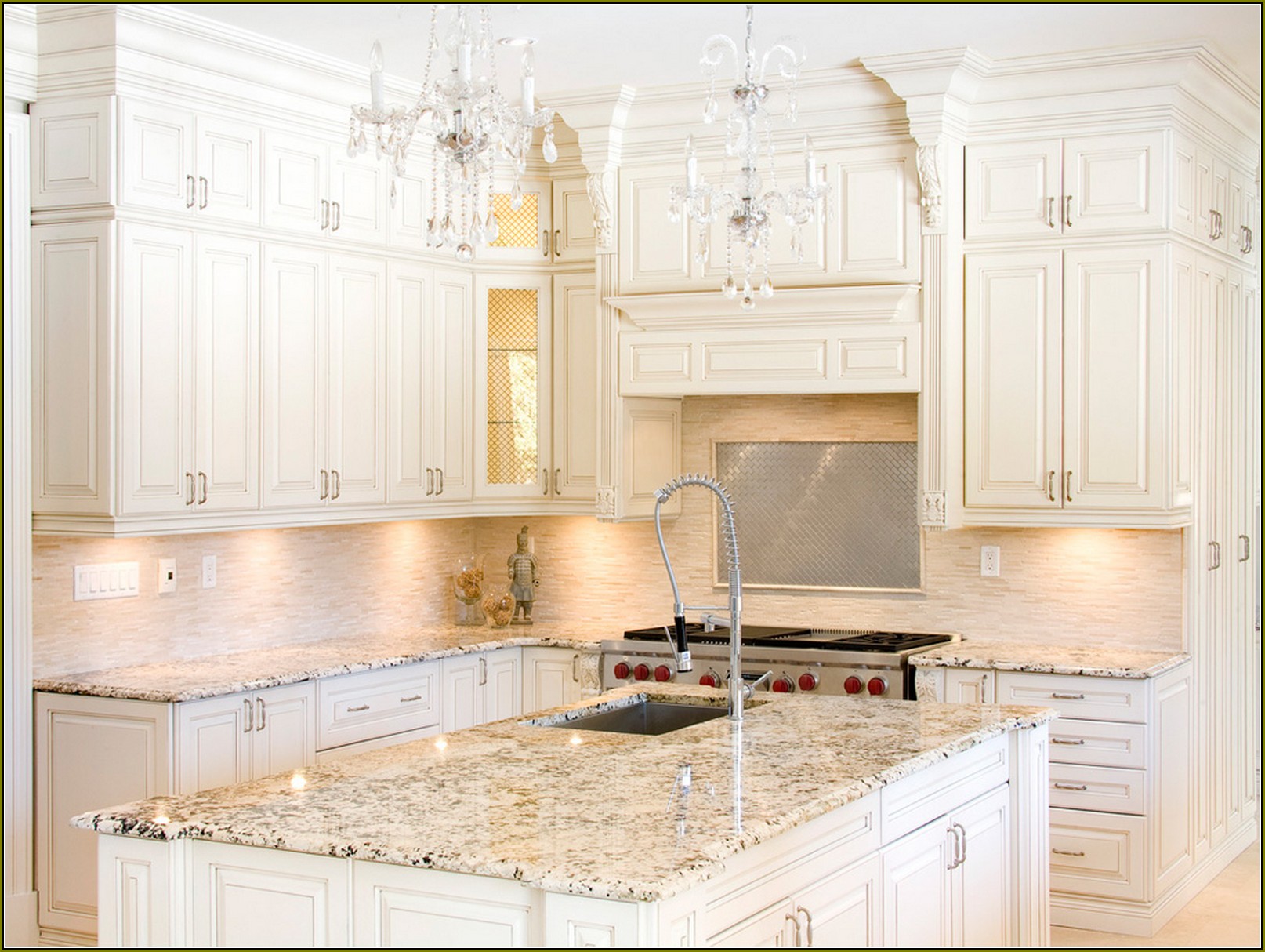 Off White Kitchen Cabinets With Granite Countertops