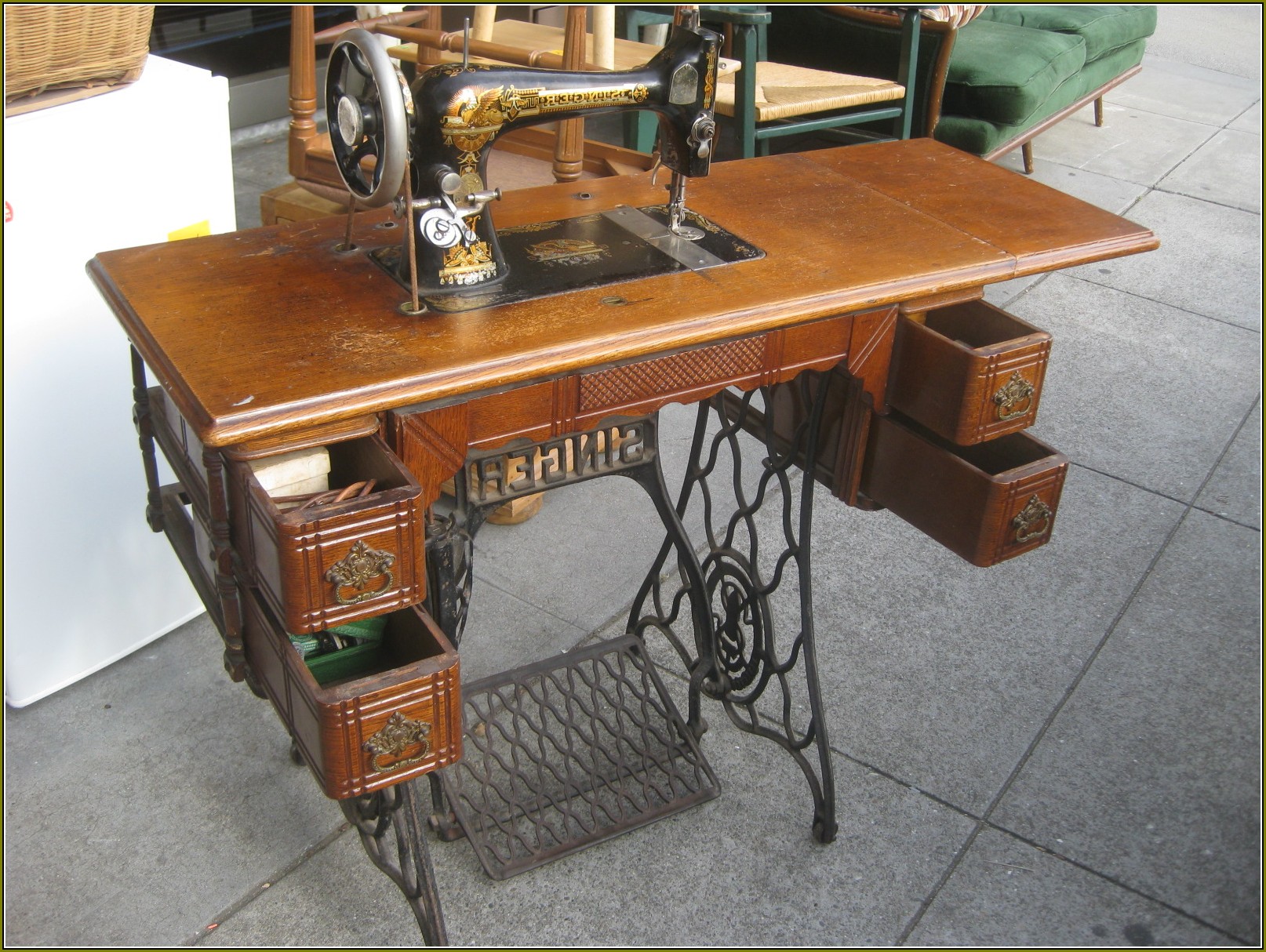Old Singer Sewing Machine Cabinets