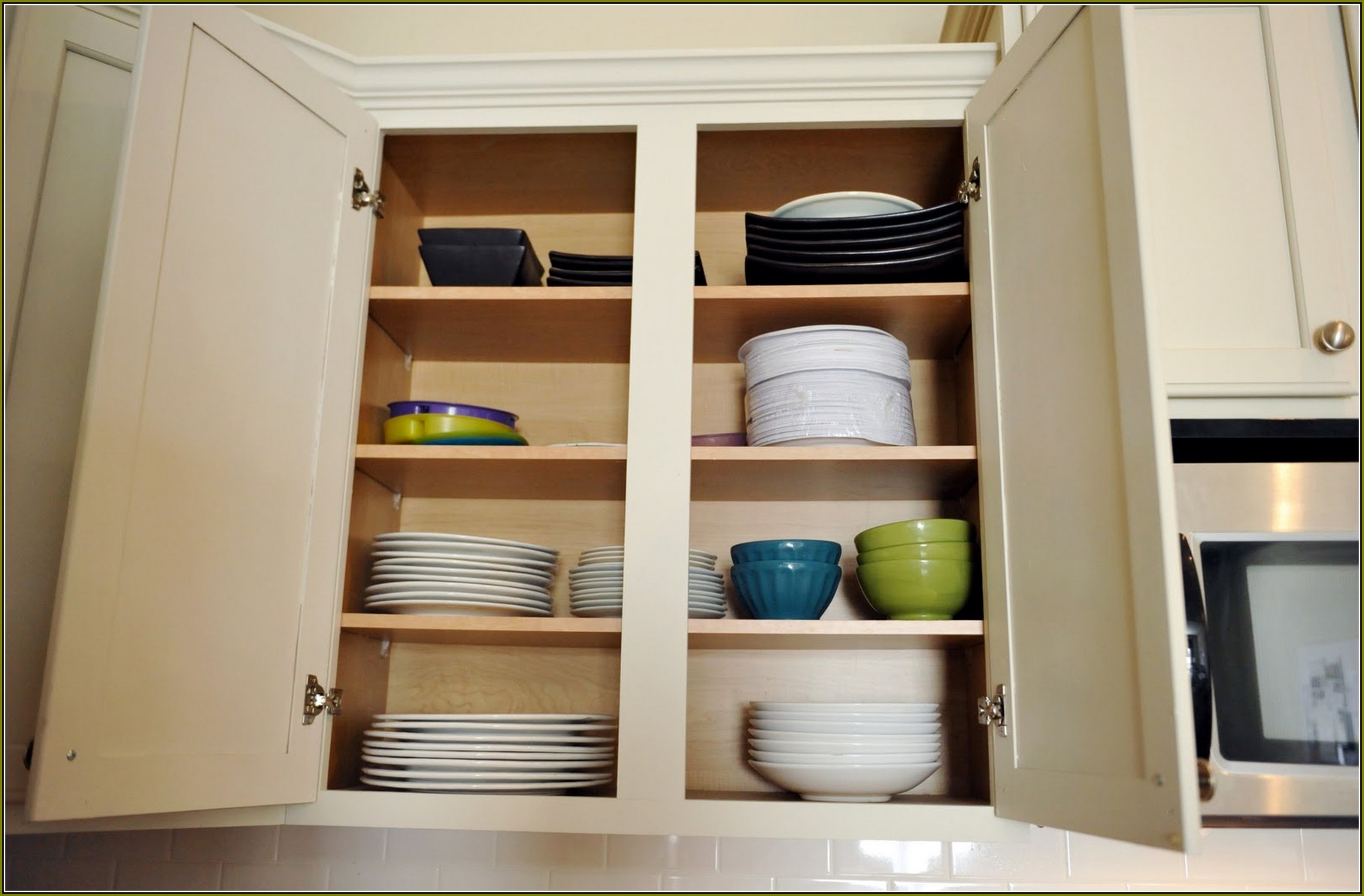 Organizing Kitchen Cabinets Small Kitchen