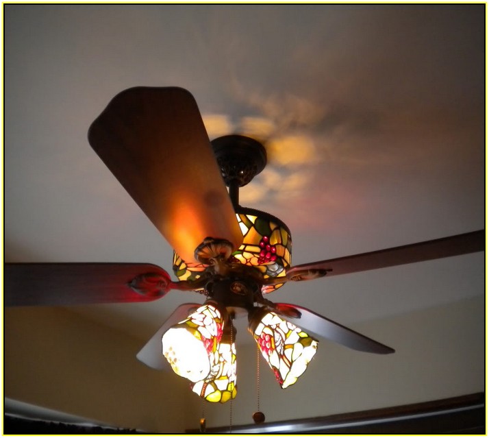 Tiffany Ceiling Fans With Lights