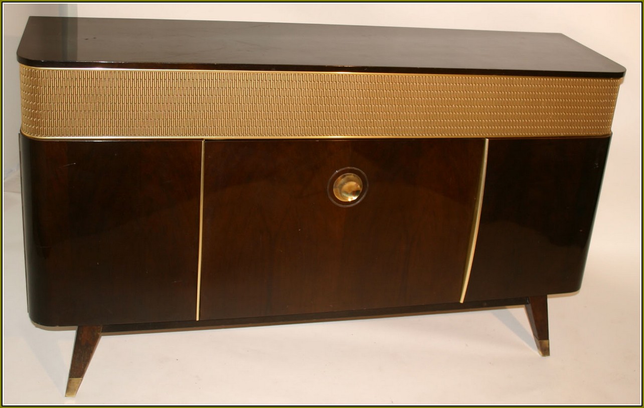 Vintage Stereo Cabinet Redo