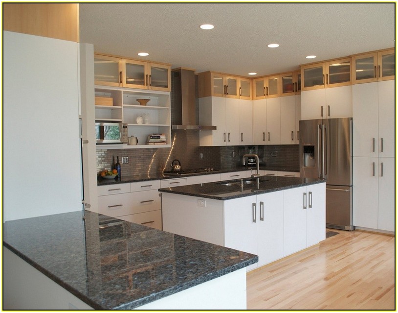 White Kitchen Cabinets With Dark Granite Countertops